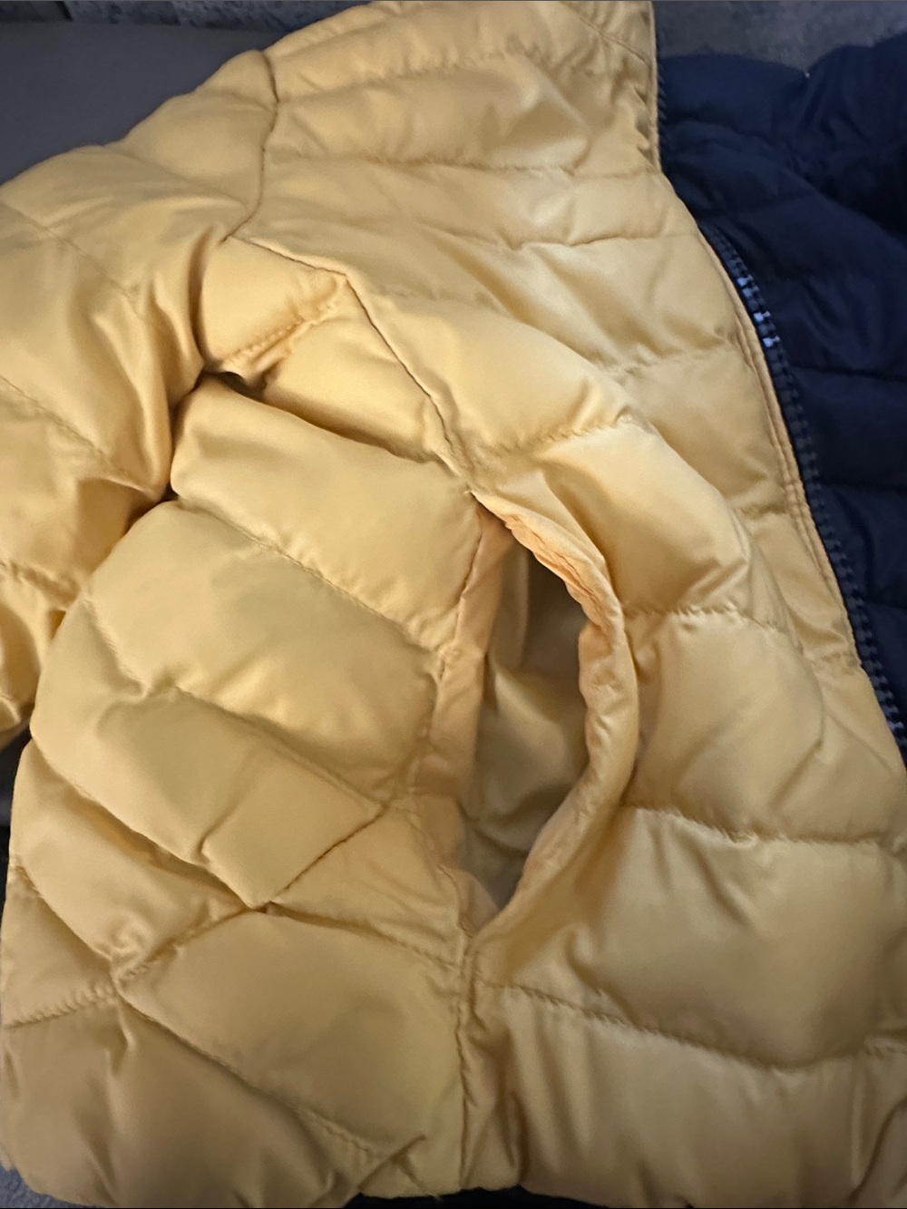 Ralph Lauren Navy Puffer Jacket with Yellow Interior - Picture 5 of 9